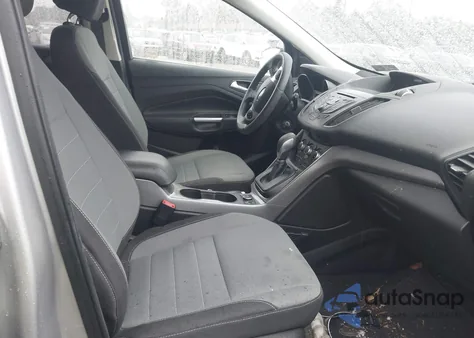 2016 Ford Escape Se from USA, damaged, VIN 1FMCU9G95GUC64436